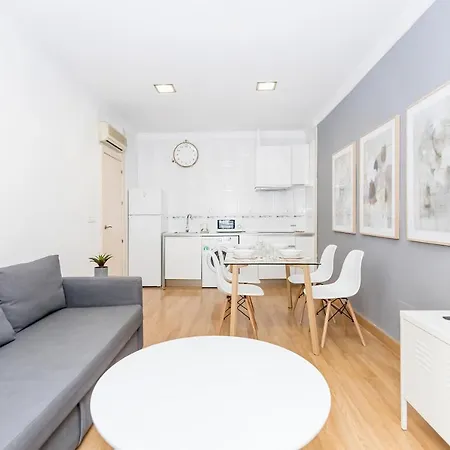 Bhost - Cinteria * Malaga